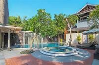 科洛布坎 阿达玛乌玛拉斯旅馆酒店 外观 照片